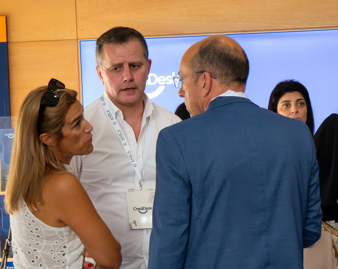 Do pré-lançamento ao presente 2