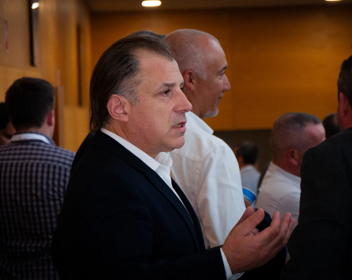 Do pré-lançamento ao presente 5