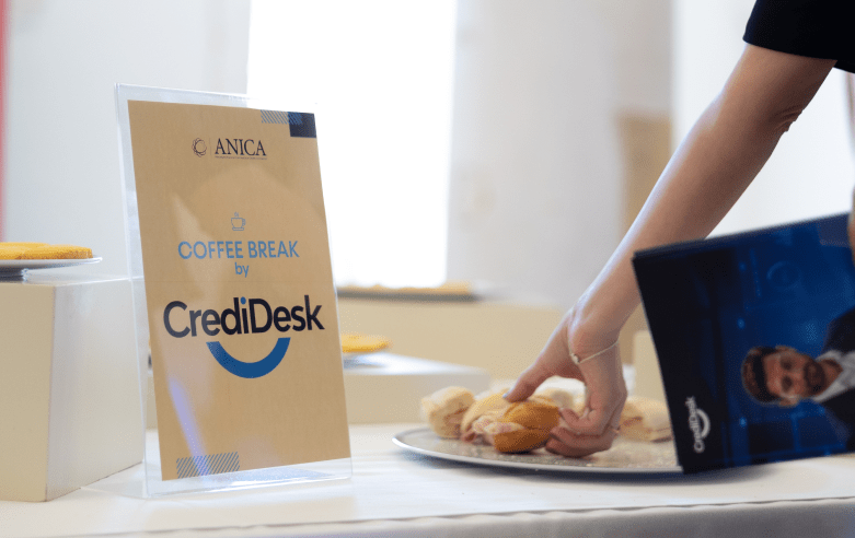 Coffee Break by CrediDesk 0
