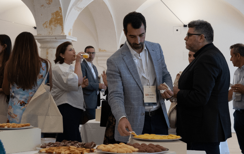 Coffee Break by CrediDesk 2